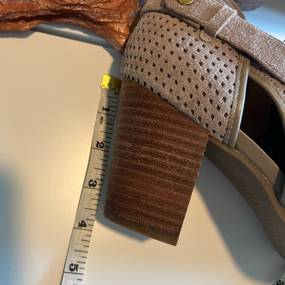 Franco Sarto boots 🥾 - Picture 6 of 10